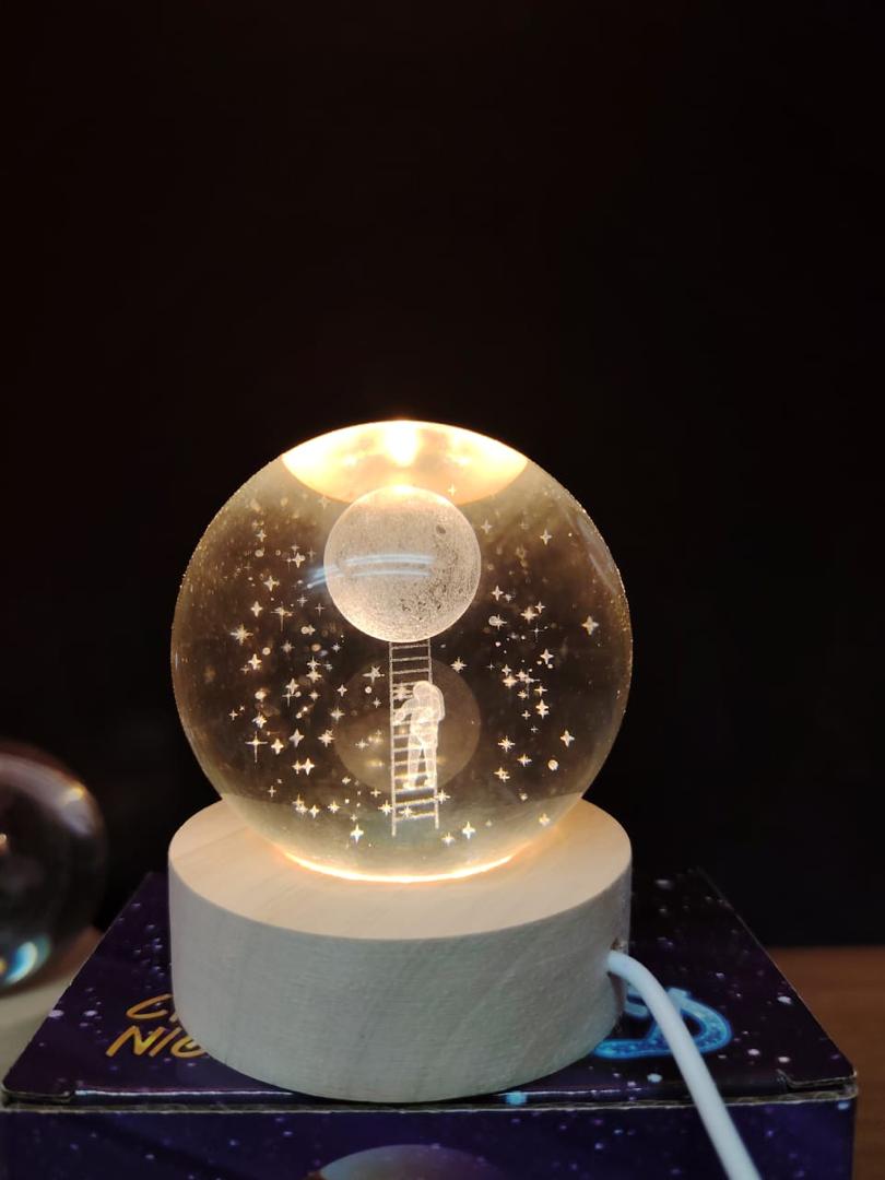 Lámpara Crystal Night | Esfera Decorativa 3D con Luz LED